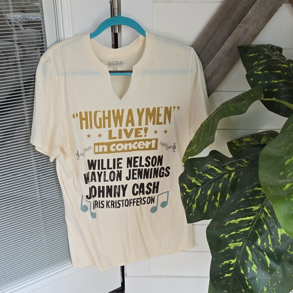 Highwaymen Live Concert Graphic T-Shirt